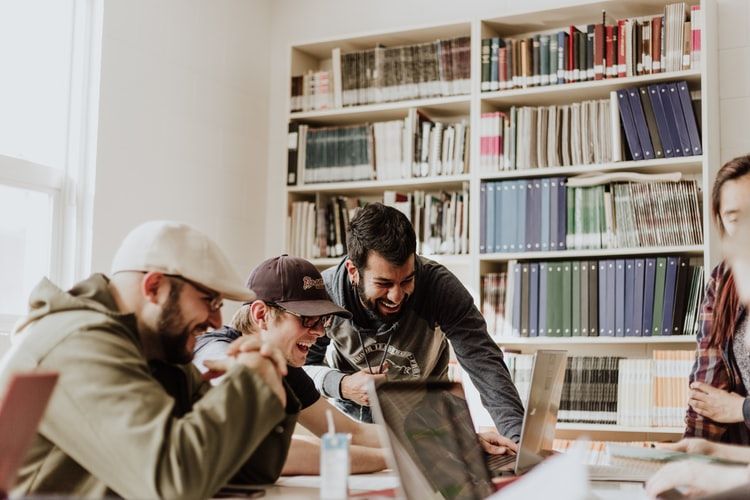 image d'un onboarding des collaborateurs